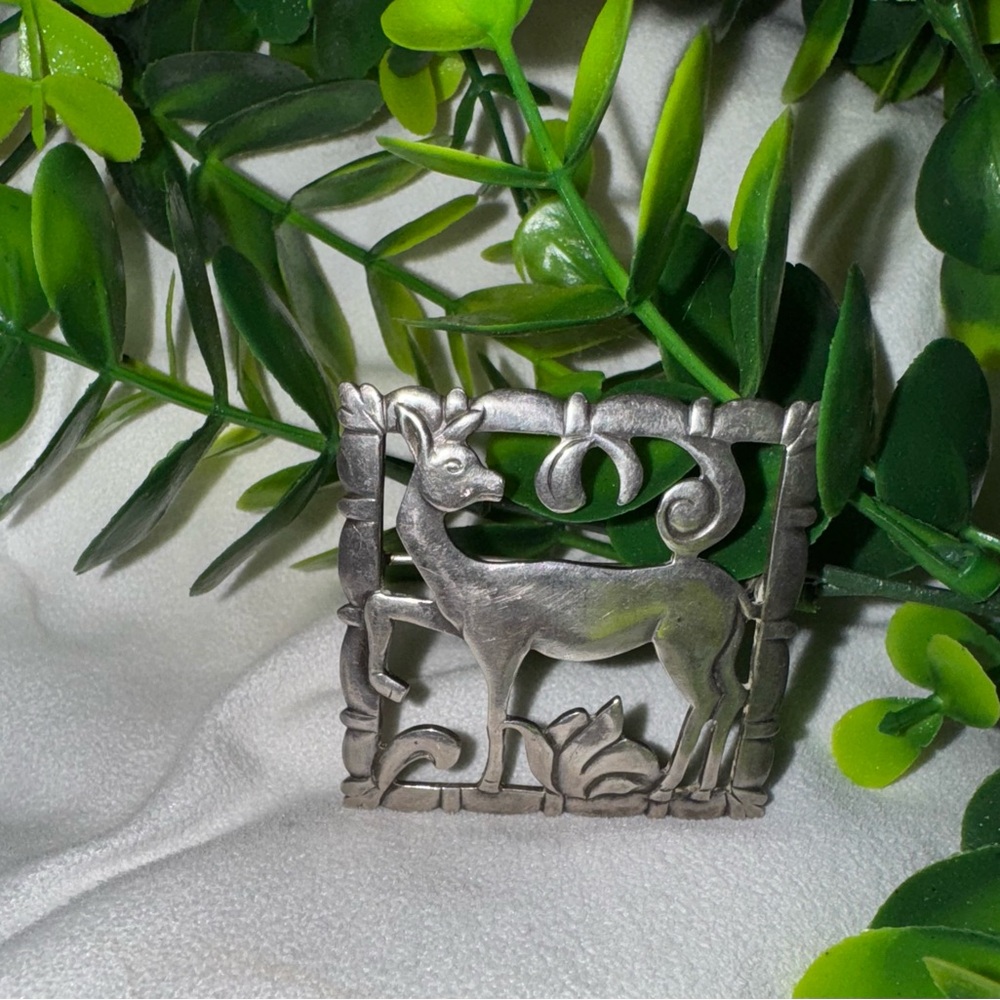 Vintage RARE Beautiful Antique Art Deco BRKS Sterling Deer Brooch